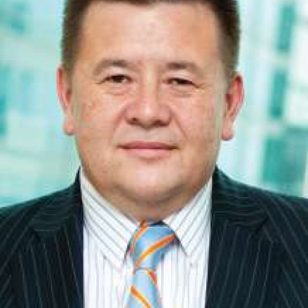Alex Tan